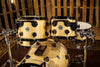 Drums Collector's Maple Natural Lacquer With Black Nickel Hardware